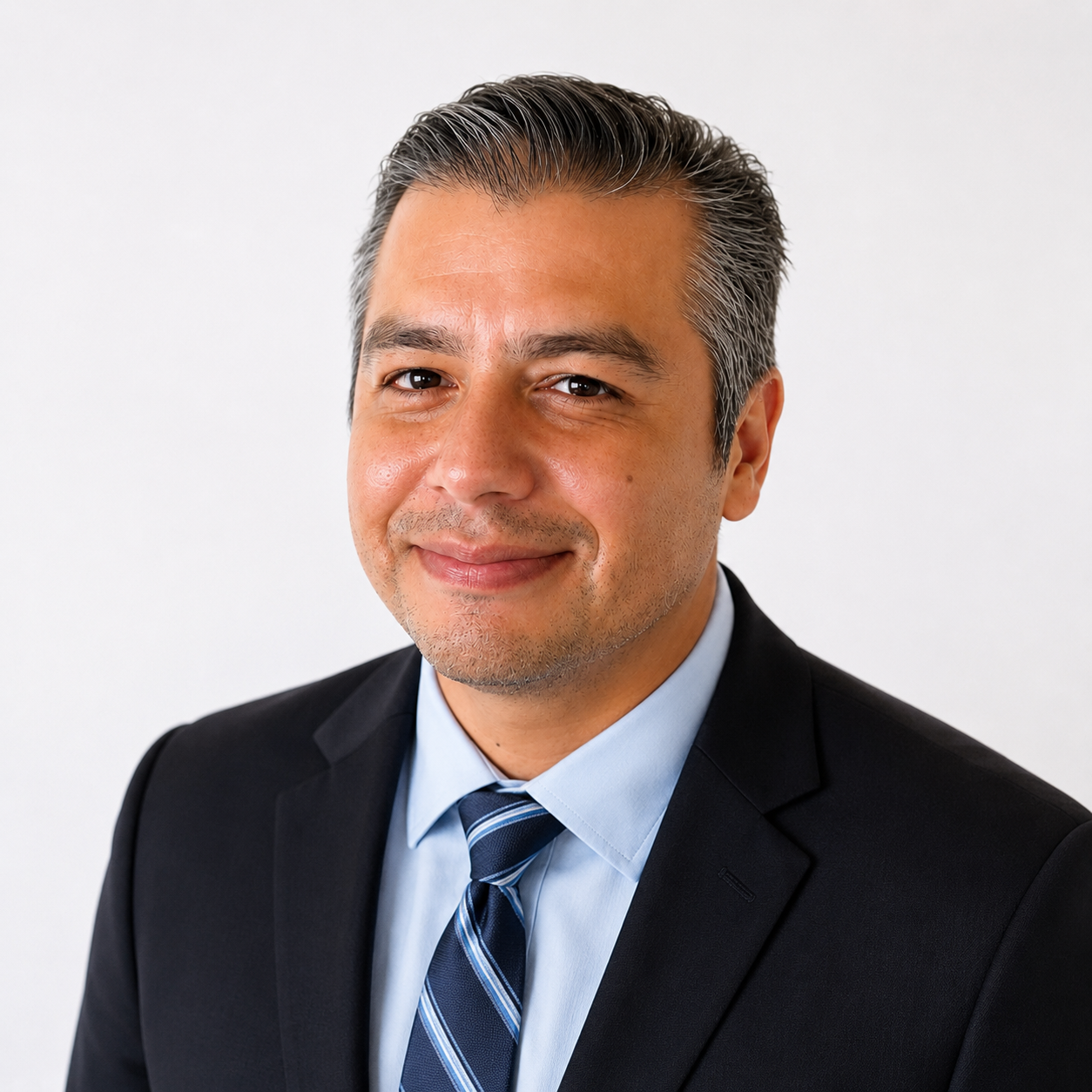 Raul Salcedo, LCSW, Licensed Clinical Social Worker | Mediator